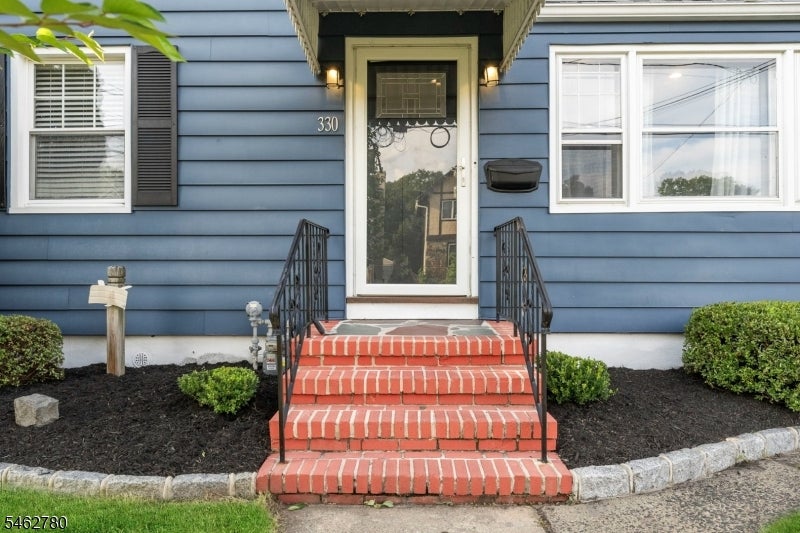 330 Hemlock Ave