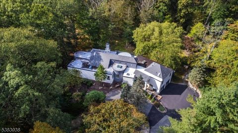 4 Springwood Ter Kinnelon Boro NJ 07405