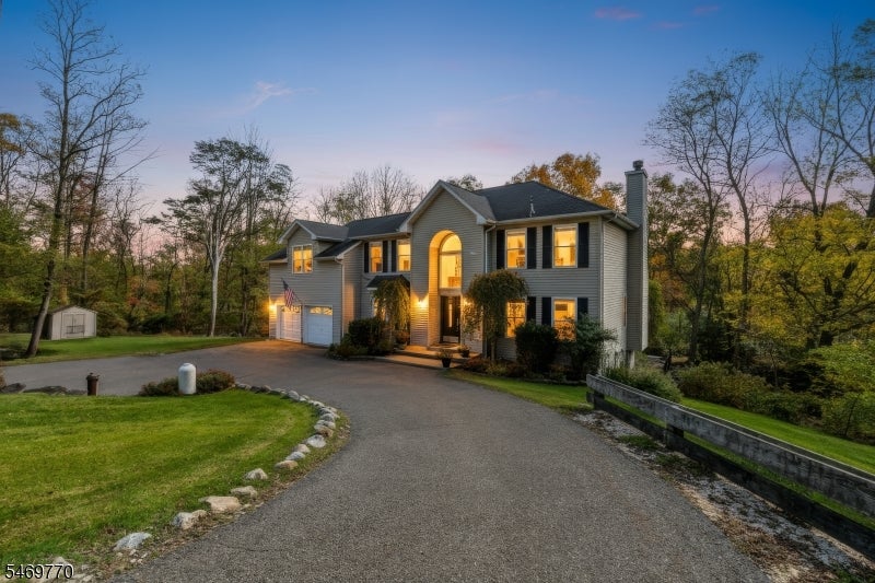 5 Worthington Rd