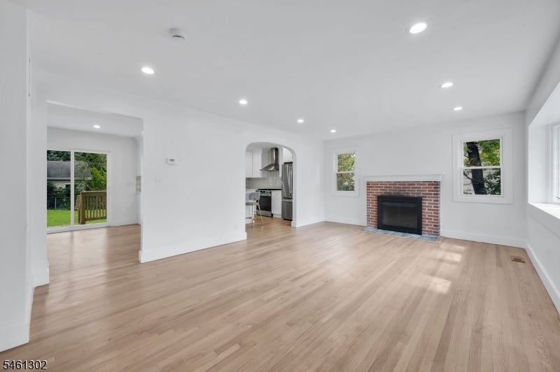 34 Howard St