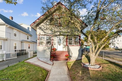 355 Bergen St Plainfield City NJ 07063