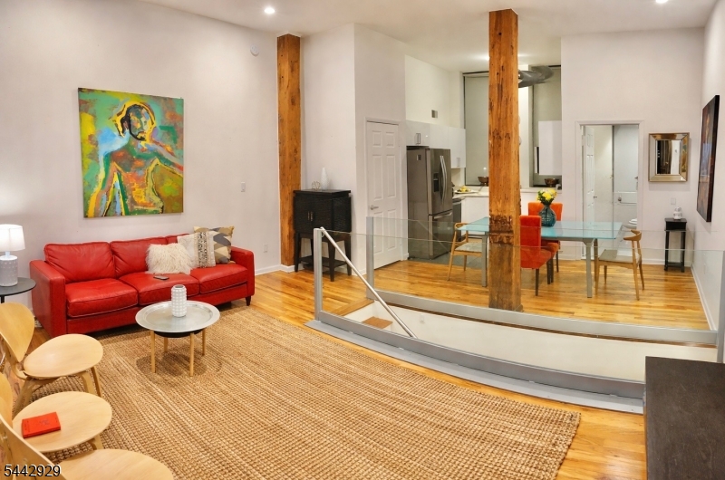 54-60 Mcwhorter St Unit 105 105