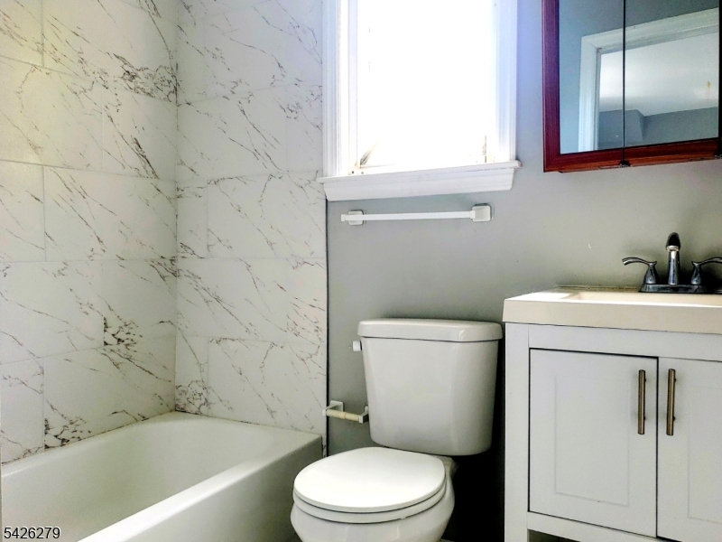 215 Lafayette Street 1