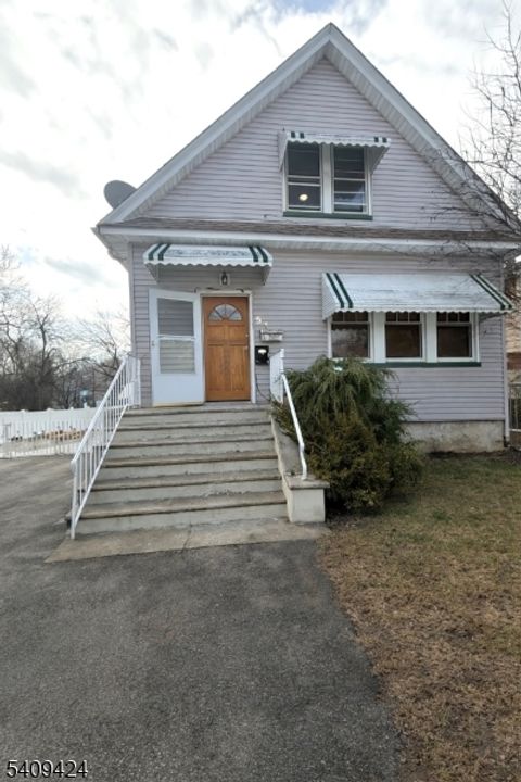 Photo of 51 Myrtle Ave, Clifton, NJ 07014 (MLS # 4008203)