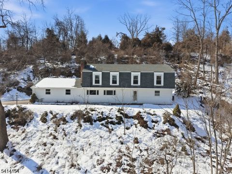 67 Hook Mountain Rd Montville Twp. NJ 07045