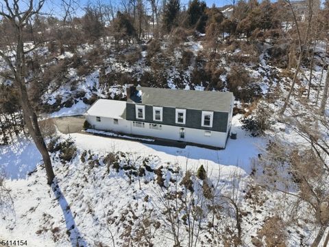 67 Hook Mountain Rd Montville Twp. NJ 07045