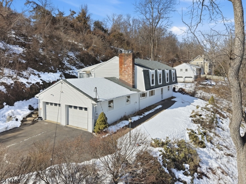 67 Hook Mountain Rd
