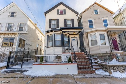 123 Jacques St Elizabeth City NJ 07201