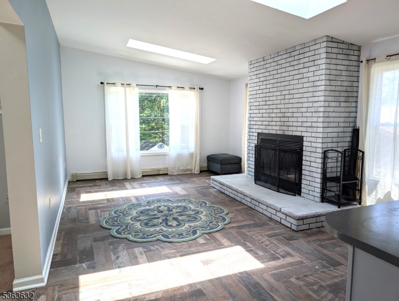 42 Algonquin Ave