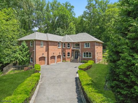 3 Laura Ln Oakland Boro NJ 07436