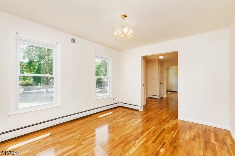 6 Jean Dr