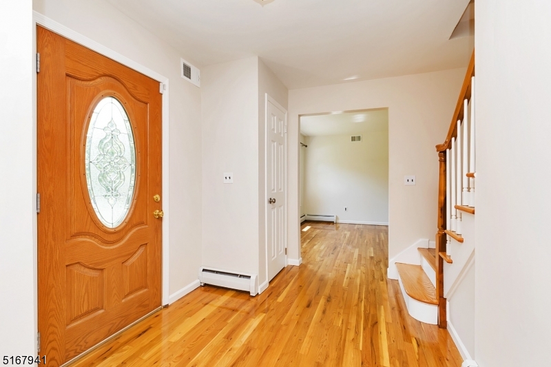 6 Jean Dr
