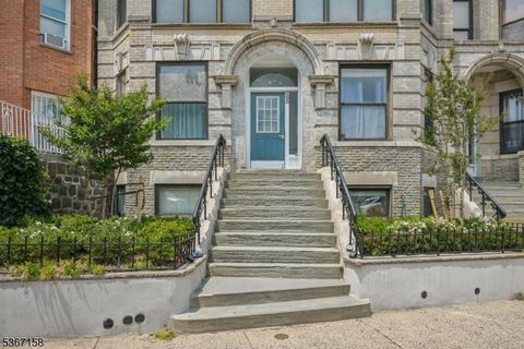 963-965 Blvd East 4-3 Weehawken Twp. NJ 07086