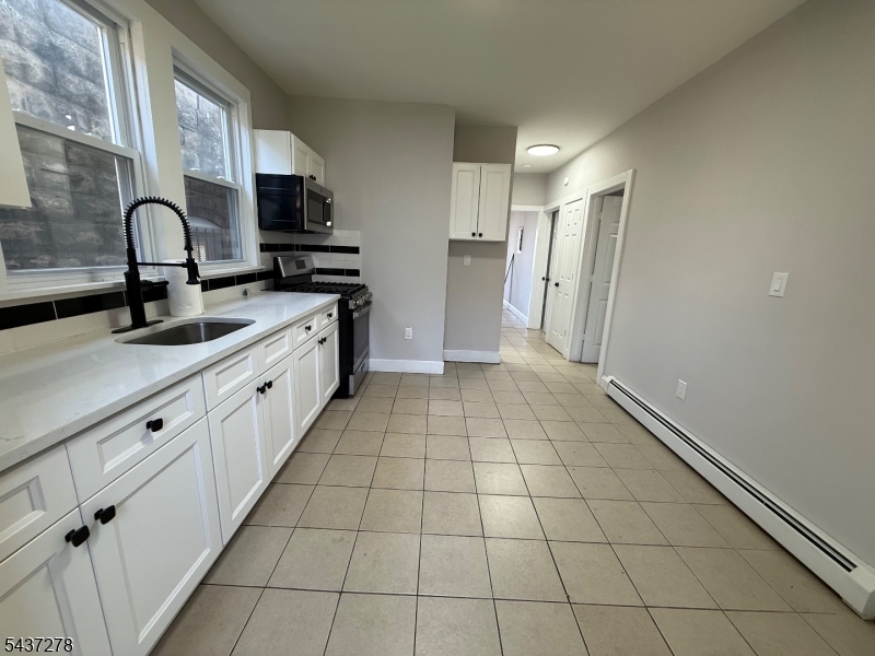 658 Magnolia Ave 1