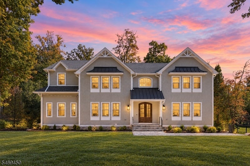 38 Brookside Ter