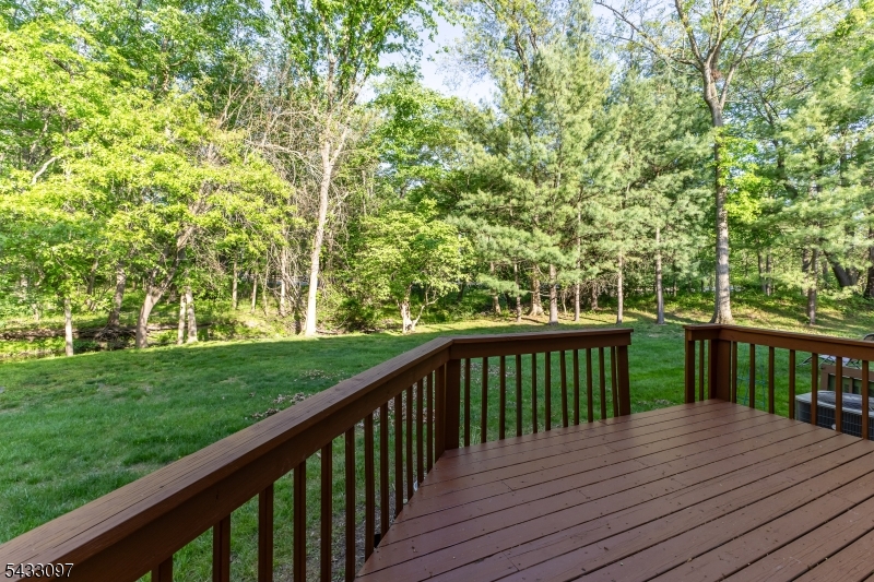 22 Flynn Pl