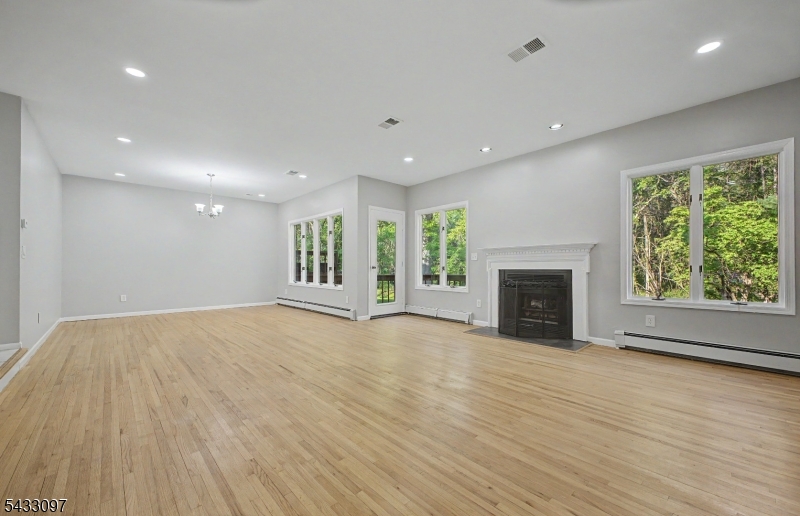 22 Flynn Pl