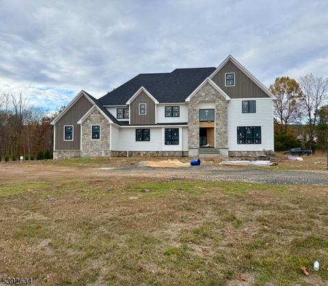Photo of 5 Brookside Dr, Warren, NJ 07059 (MLS # 3994154)