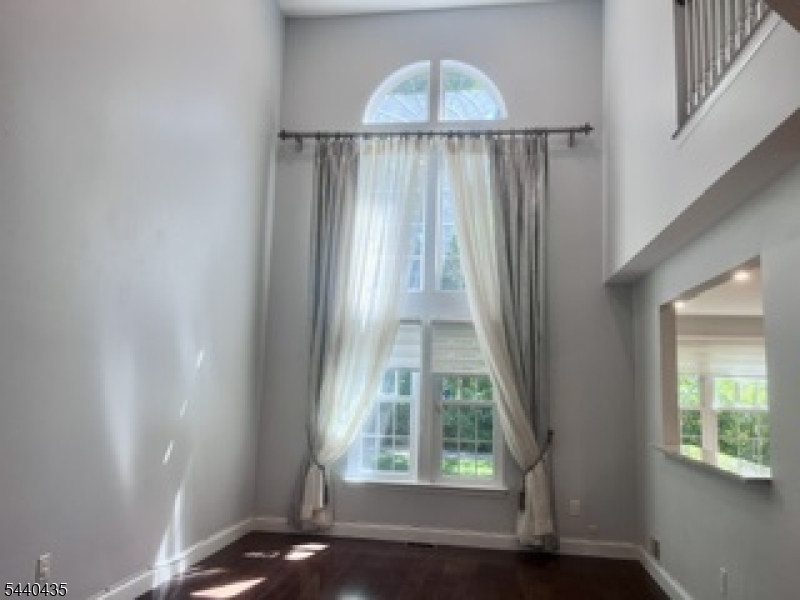 75 Washington Ct 75