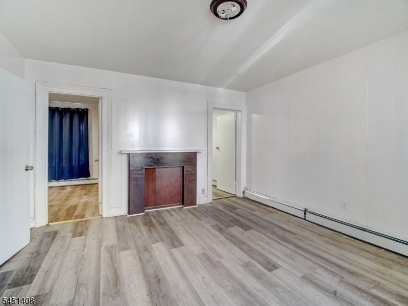 54 N 4Th St
