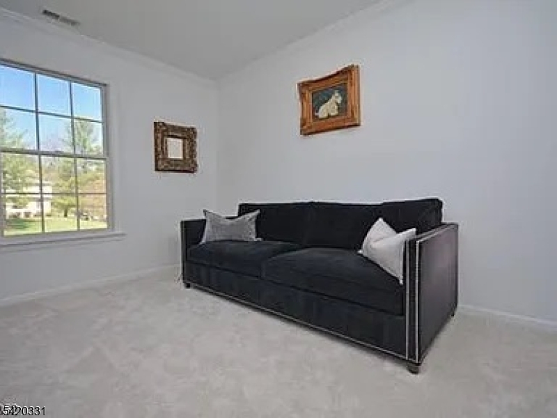 24 Spring Valley Blvd Ondo