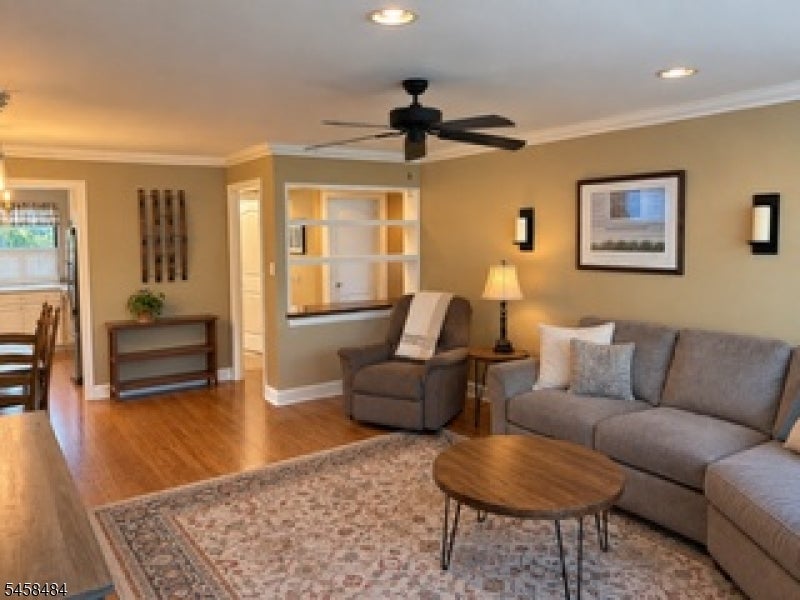 43B Sandra Circle 3