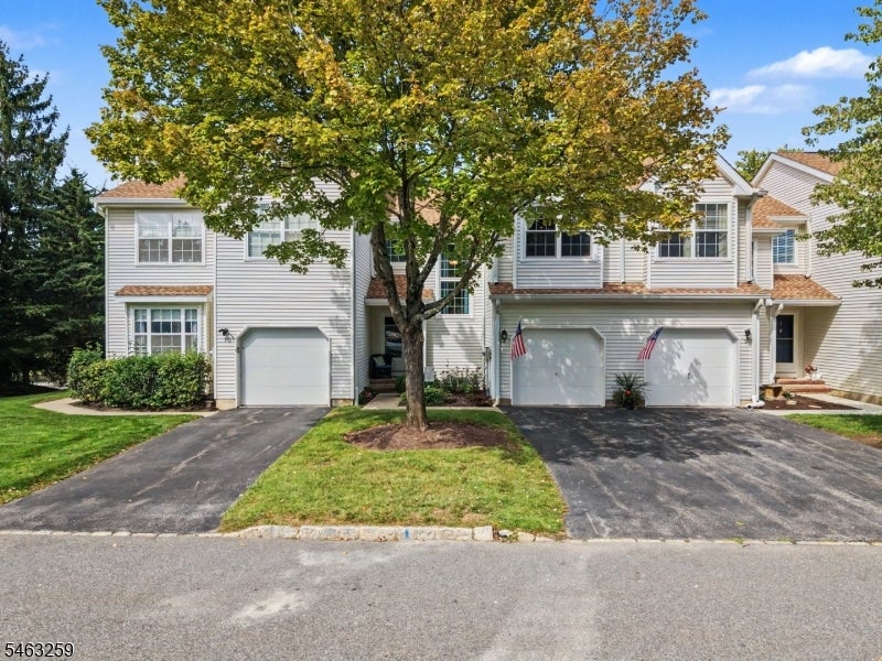 3 Weatherhill Rd