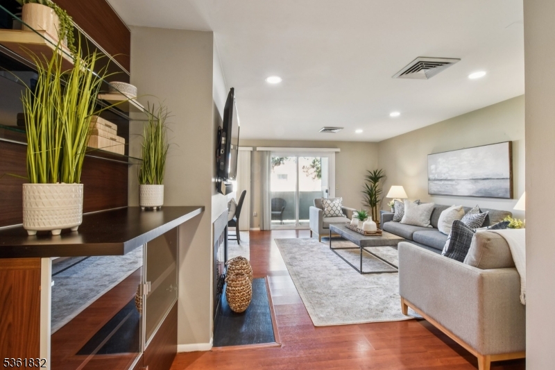 60 Musano Ct