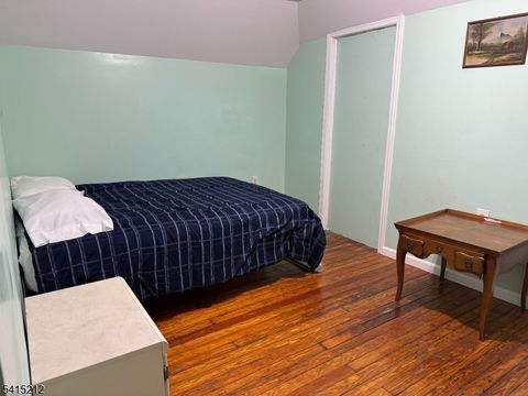 209 Mount Prospect Ave 33 Newark City NJ 07104