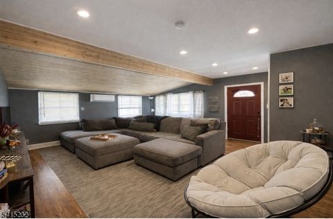 68 Schwarz Blvd Jefferson Twp. NJ 07849