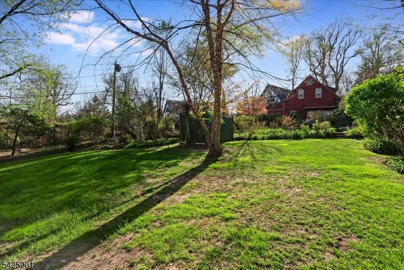 74 Porter Pl