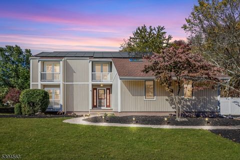 Photo of 16 Dartmouth Rd, Clinton, NJ 08801 (MLS # 3995539)