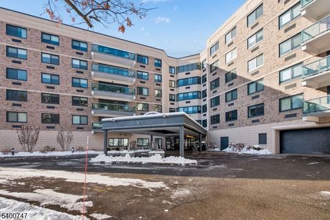 609 W South Orange Ave 6P 6P South Orange Village Twp. NJ 07079