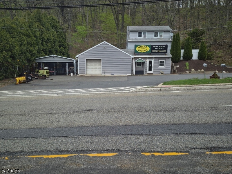 241-243 Us Highway 206