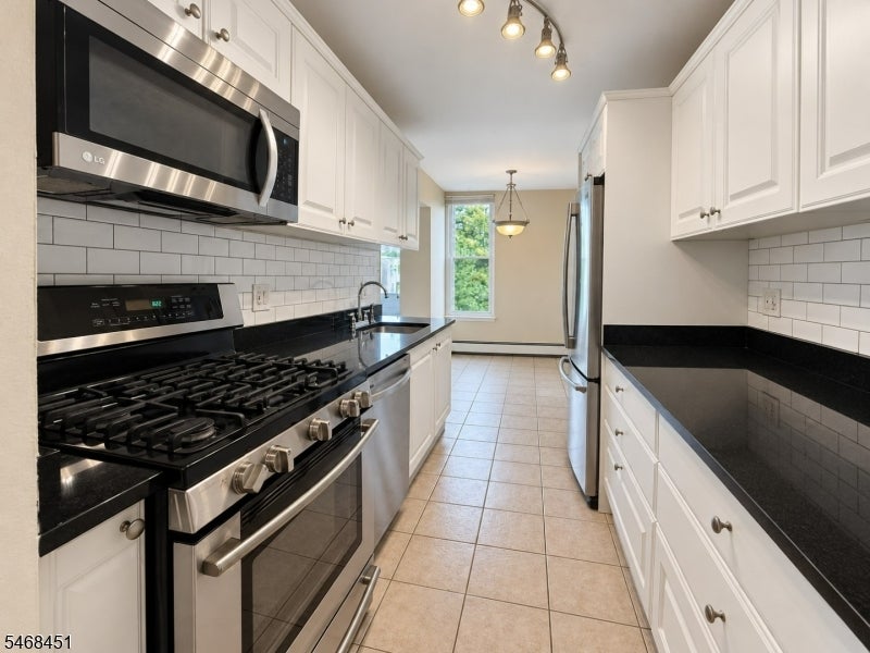 14 River Rd k