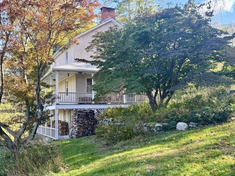 901 Cedar Ridge Rd