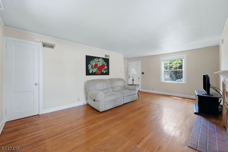 21 Wagner St