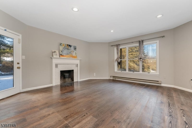 53 Jacobs Rd