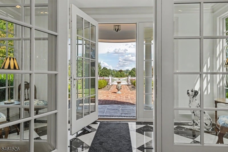 33 Rittenhouse Rd
