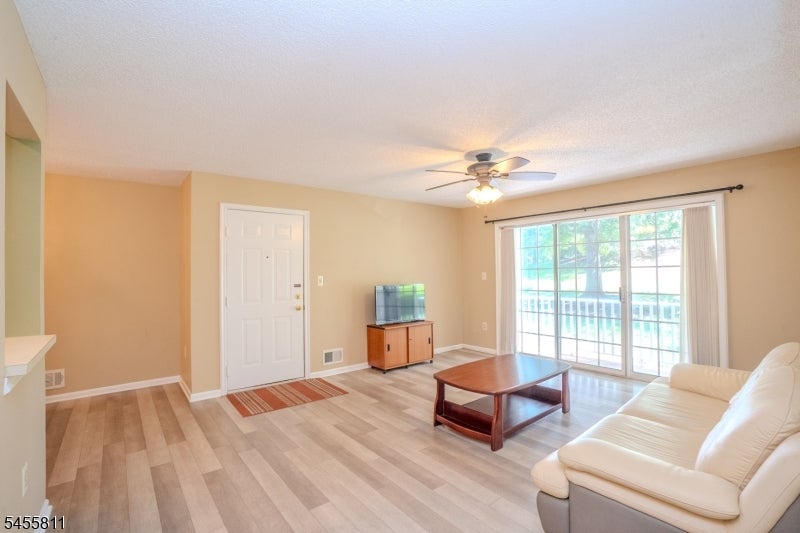 3509 Holman Ct