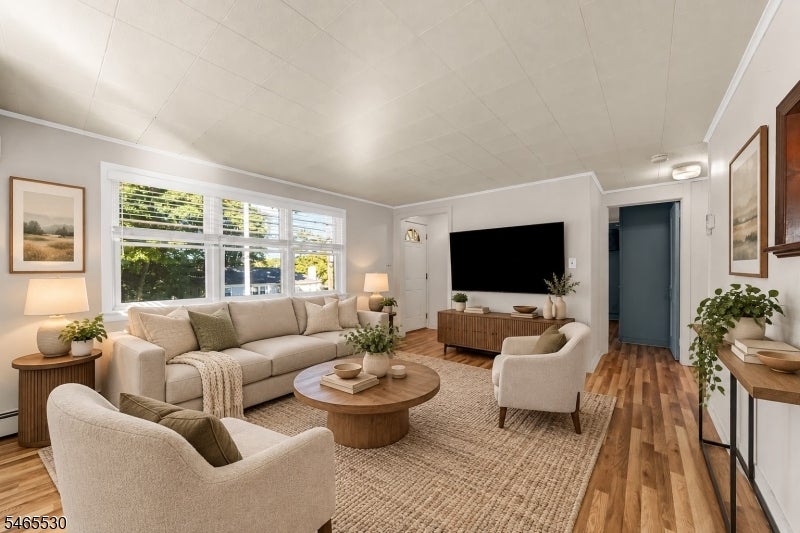 224 Baker St