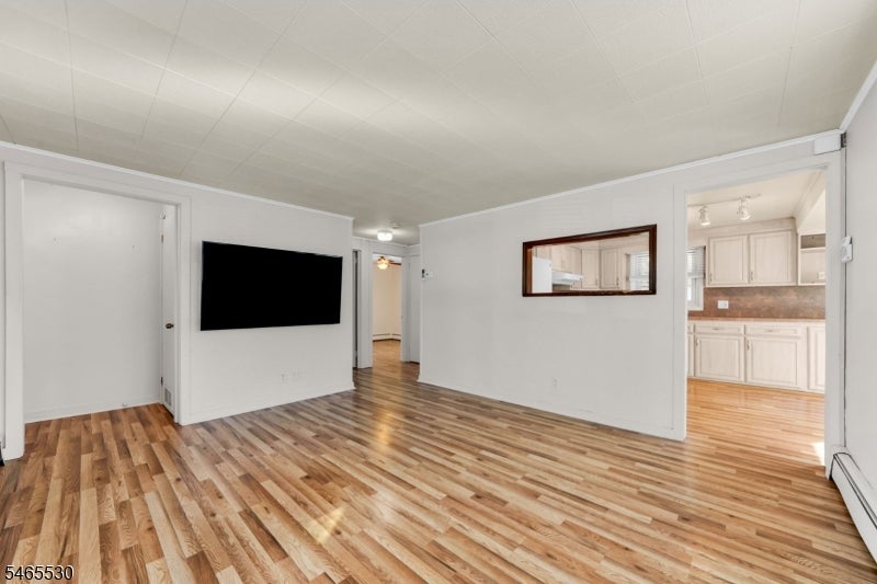 224 Baker St