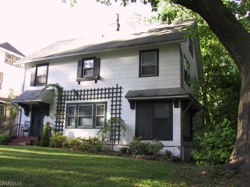 373 Claremont Ave 1