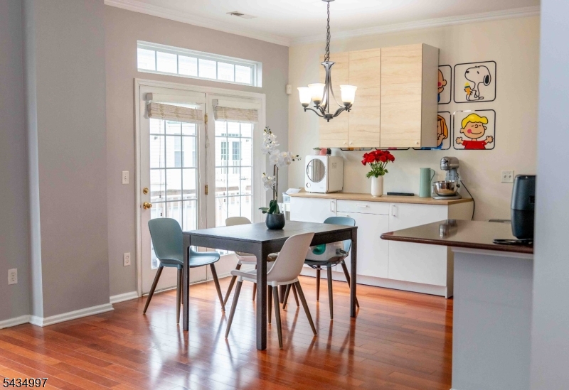 1307 Hamilton St 1307