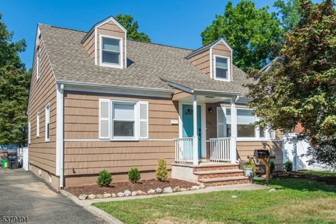 Photo of 101 W Hanover Ave, Morris Plains, NJ 07950 (MLS # 3993981)