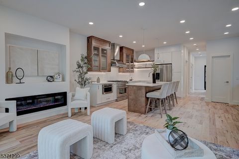 86 Watchung Ave 2 Montclair Twp. NJ 07043