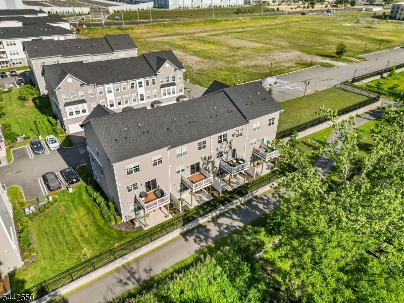 6 Coogan Ct