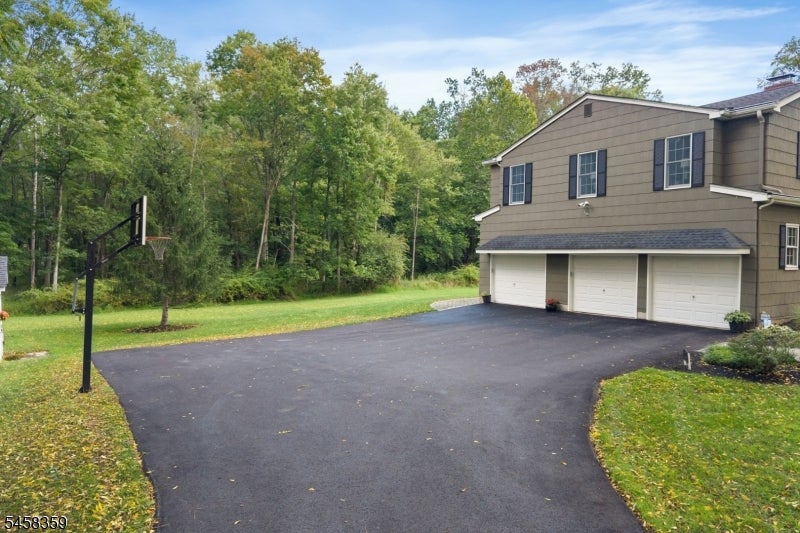 74 Grayrock Rd