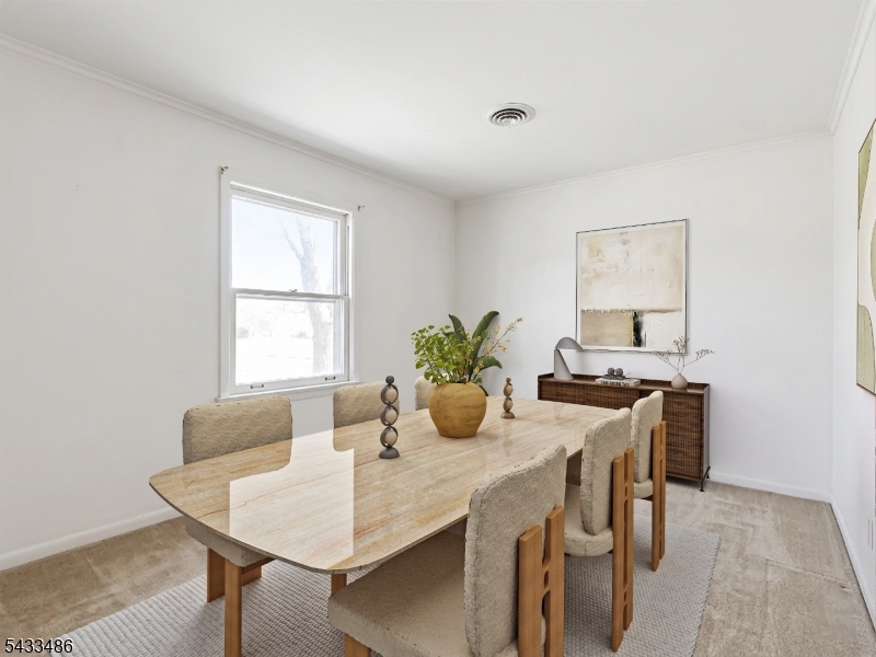 1307 Dartmouth Ter