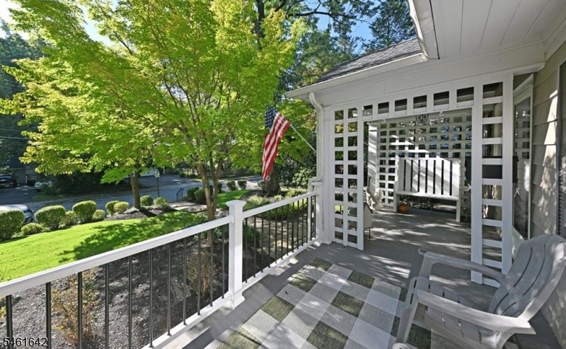 195 Hamilton Ave